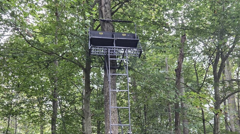 Reviewed: Hawk 18' Big Denali 2-Man Ladderstand | NRA Family