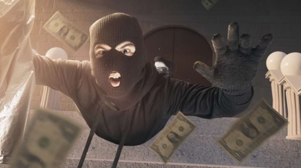 dumb-criminal.jpg