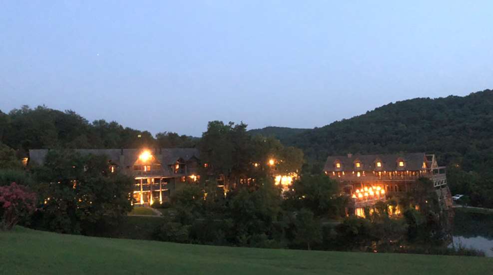 big-cedar-lodge-at-night.jpg