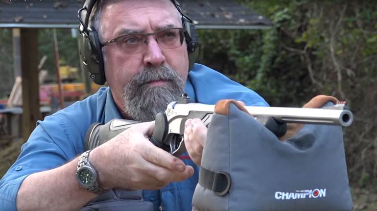 Video Review: Thompson/Center Encore Pro Hunter | NRA Family