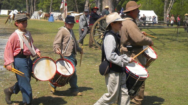 Young Civil War Reenactors Keep History Alive | NRA Family