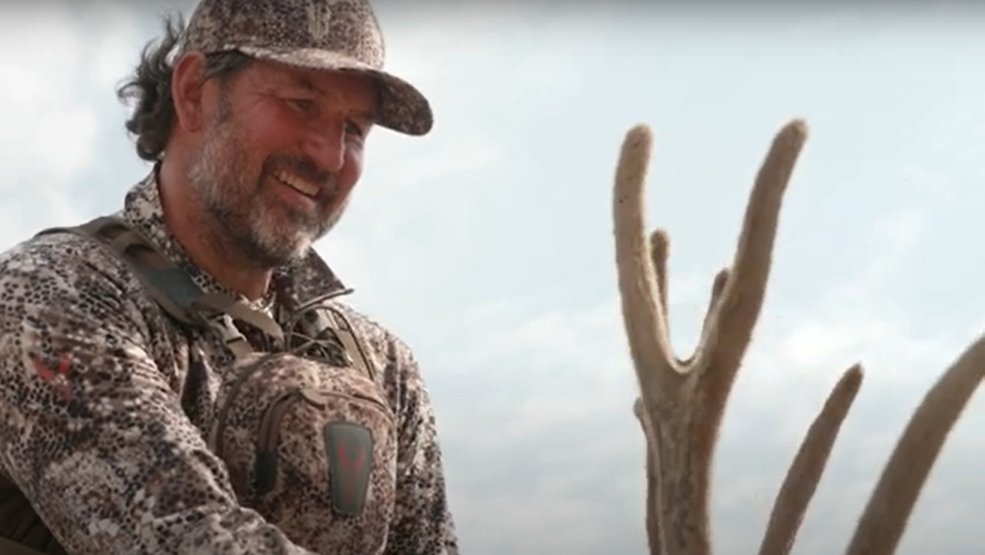 How to Hunt Deer: Stands, Decoys, Calling & More | NRA Family