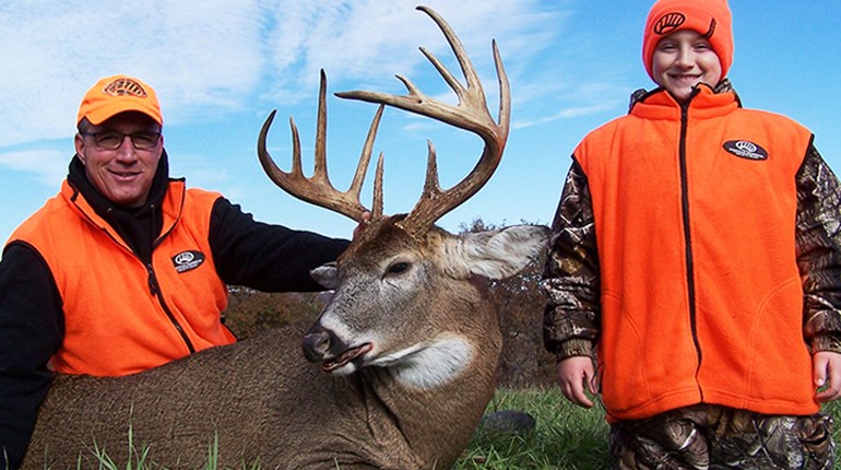 11-Year-Old Harvests Missouri Bruiser Buck | NRA Family