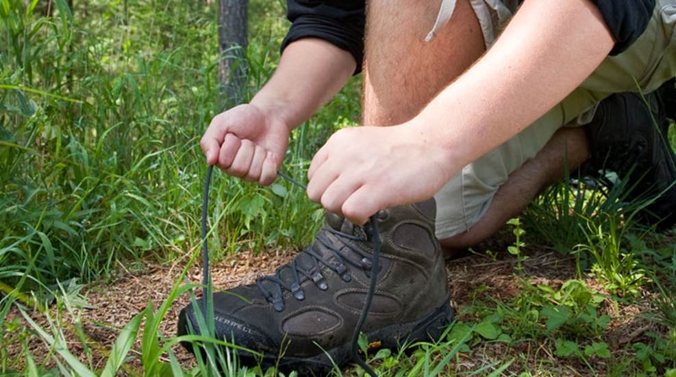 hiking-boots.jpg