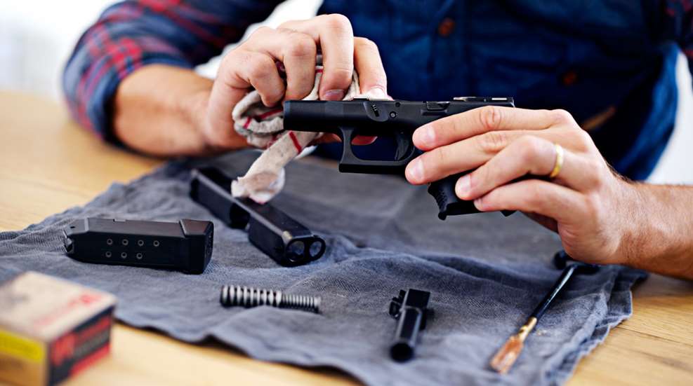 Melloni Gun Cleaning Lede
