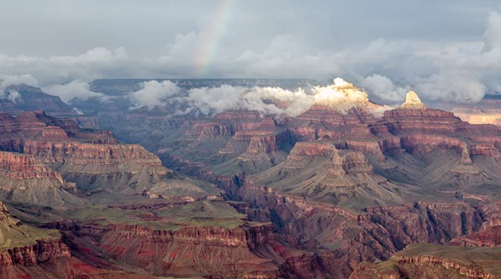 grand_canyon_hopi_point_with_rainbow_2013.jpg