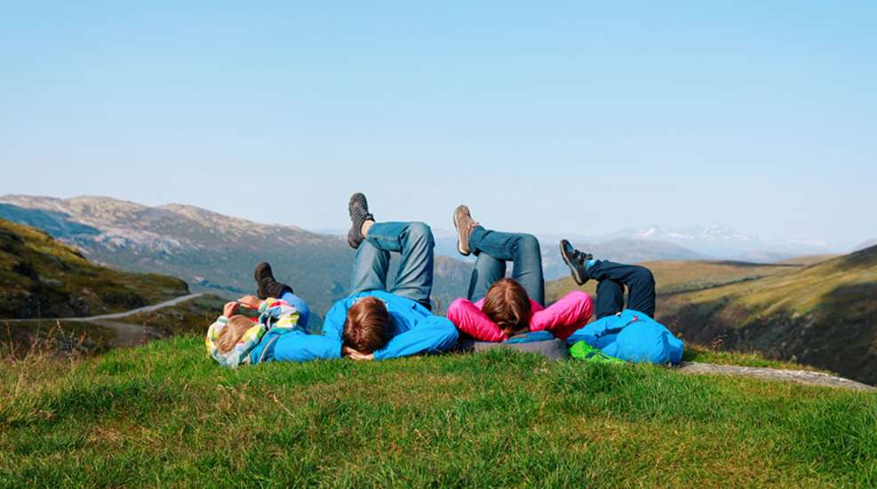 istock-family-camping.jpg