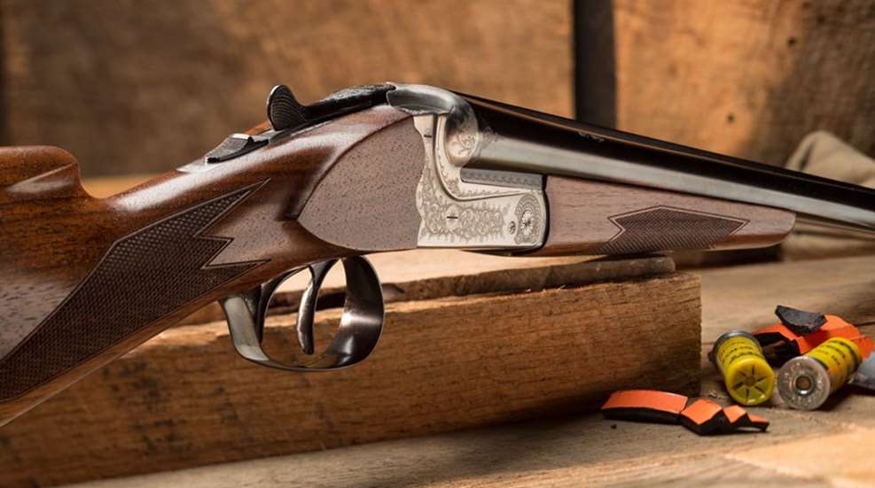 beautiful walnut stock that I cannot afford